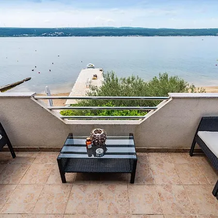 Awesome Apartment In Krusevo With Wifi Apartamento *
